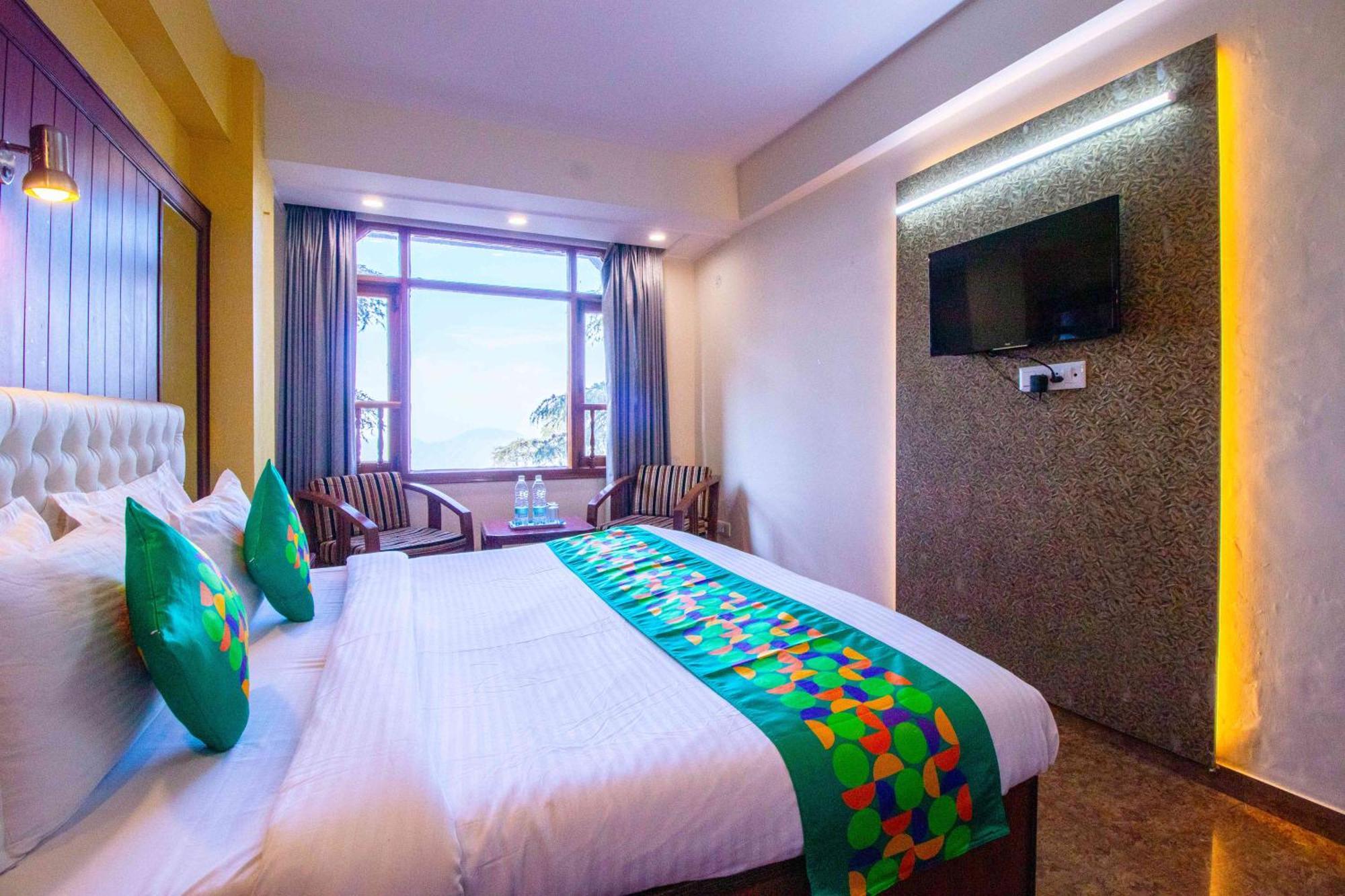 Treebo Varuna With Mountain View ชิมลา ภายนอก รูปภาพ