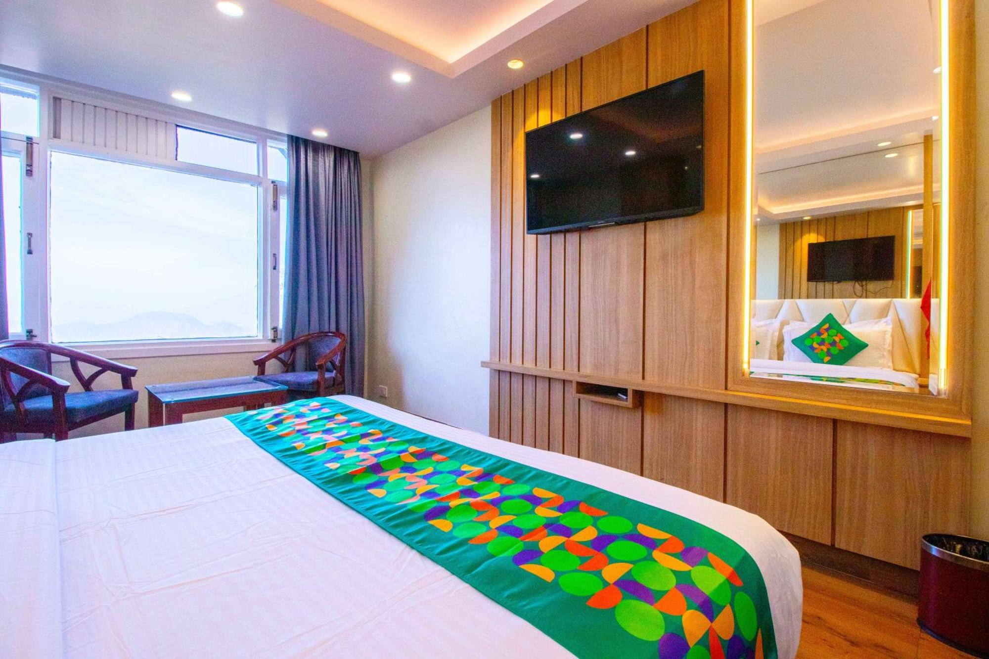 Treebo Varuna With Mountain View ชิมลา ภายนอก รูปภาพ
